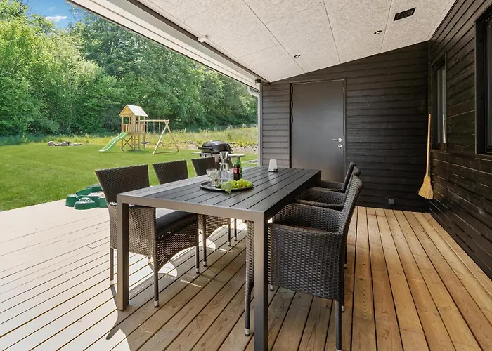 Сasa de vacaciones In With Sauna Sjolund